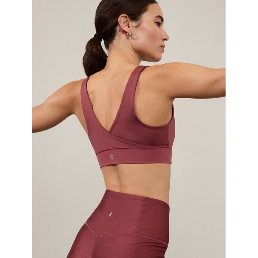 Athleta Breathe Longline Bra A-C Yoga Top Size XL Red Rock Matte Sheen Crossover